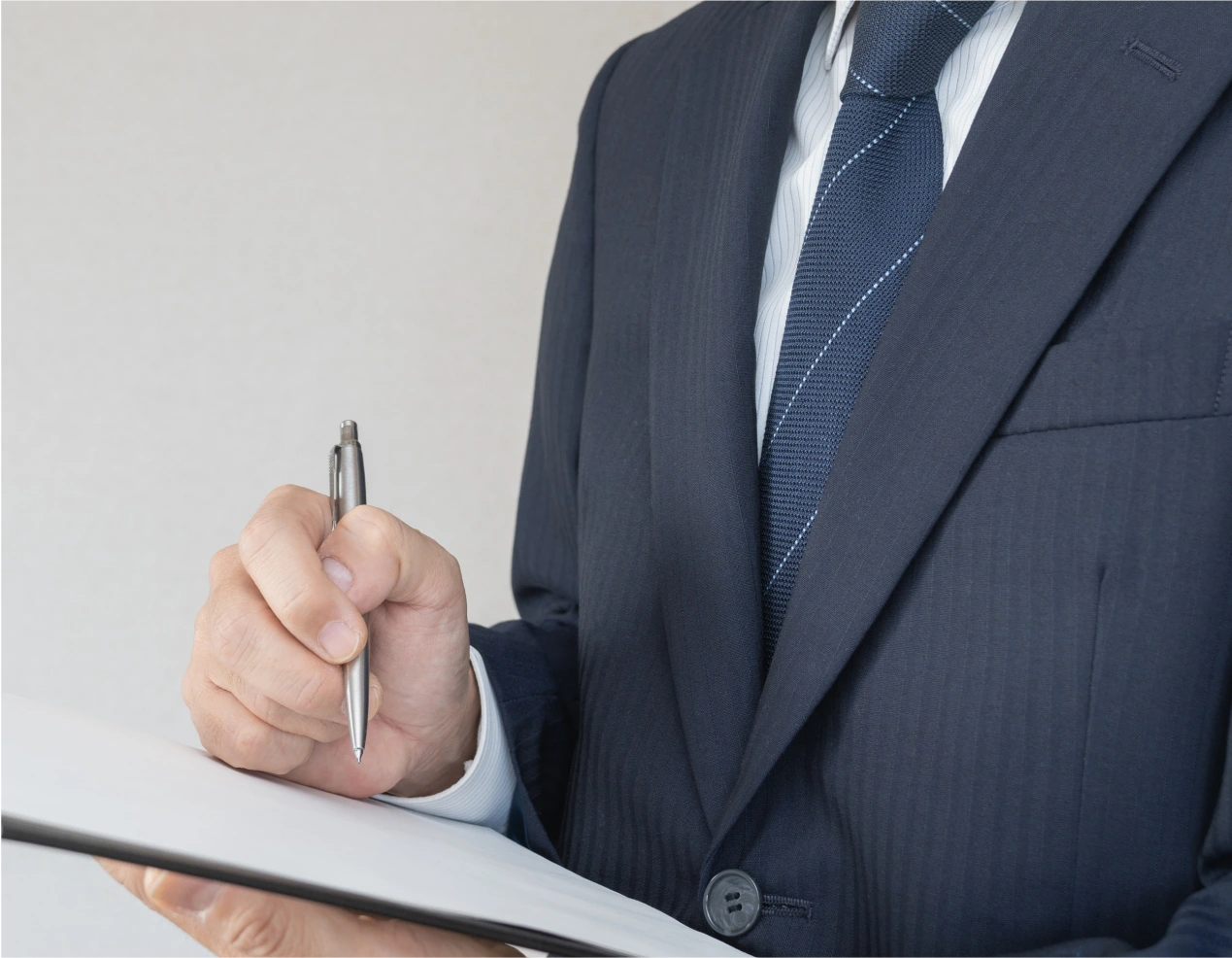 警察OBや調査のプロの実績