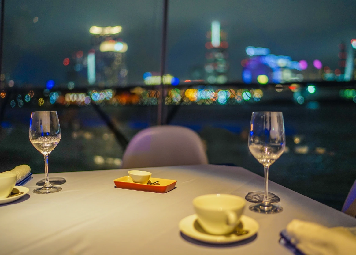 浮気・不倫の証拠収集を行います