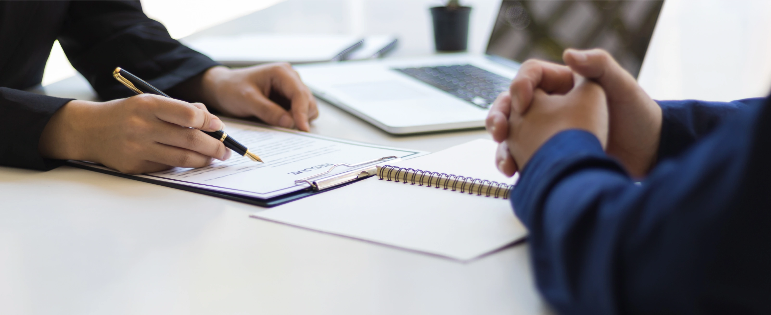 素行・行動調査、企業調査、浮気・不倫調査などに対応